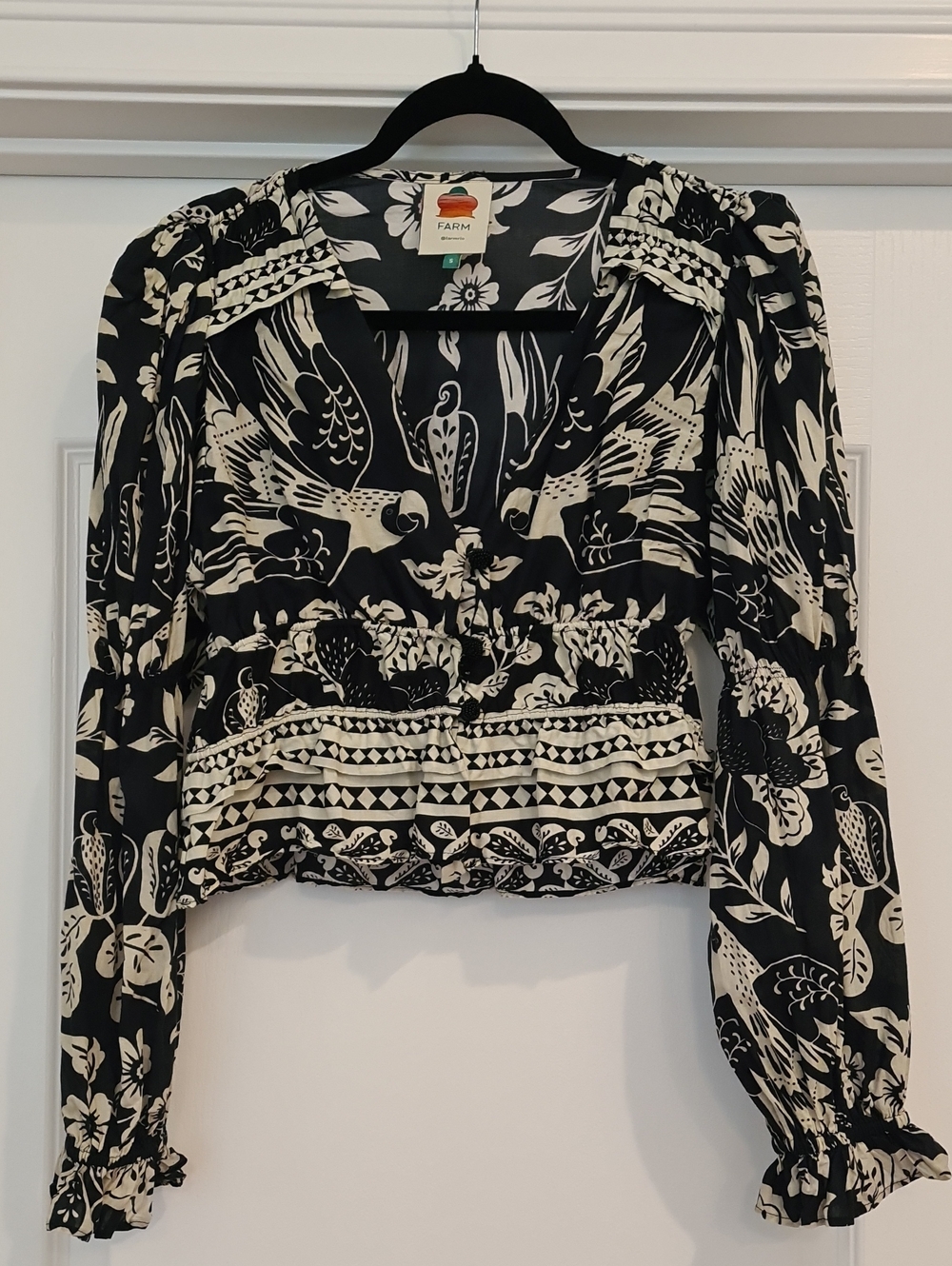 FARM Rio Black & Cream Floral Parrot Blouse - Picture 1 of 8